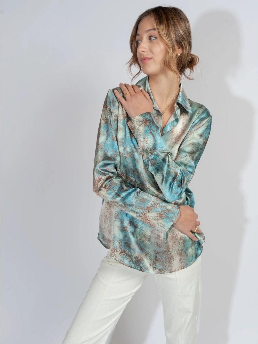 Catherine Gee Daria French Cuff Silk Blouse in Aqua Snake 100% Silk XS